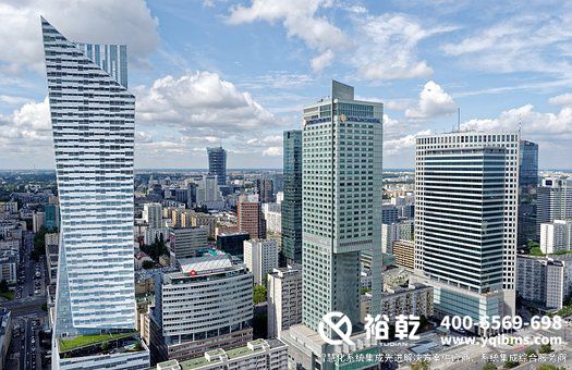 智能化集成系統(tǒng)，大型建筑，自動化管理，節(jié)能增效，科技感